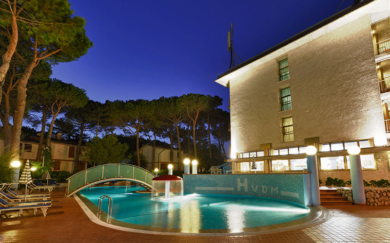 [Translate to English:] Hotel con piscina a Lignano Sabbiadoro